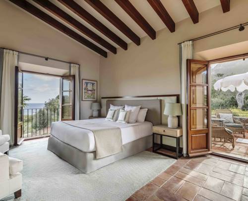 Villa free night offer