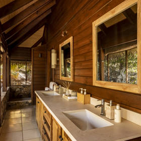 Necker Island - Bali Lo Complex - Bali Kukila - Bathroom