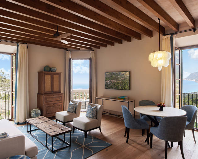 Rooms and suites