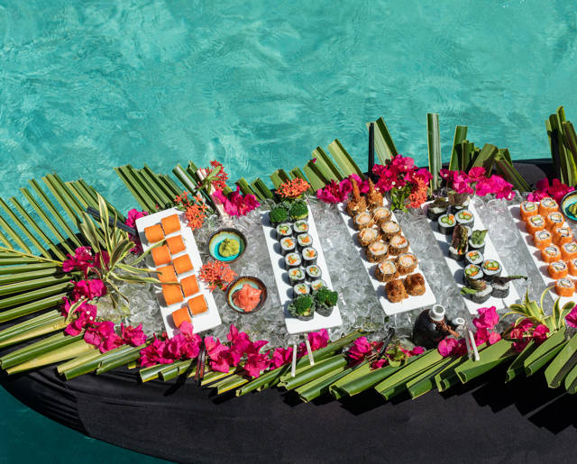 Dining Sushi Boat