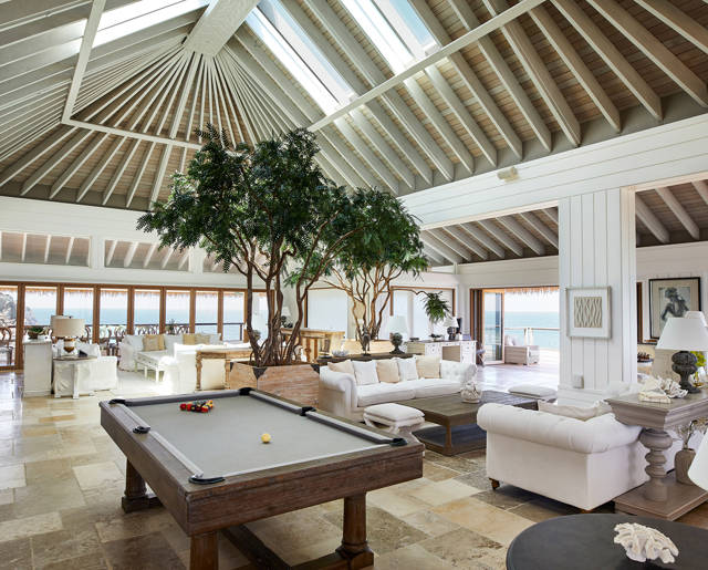 The Branson Beach Estate 5