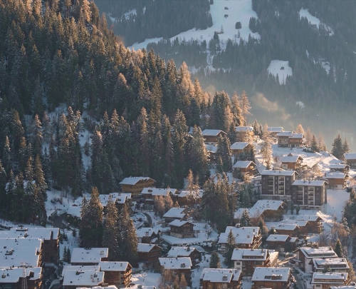 One mountain, two moods: The Lodge’s guide to Verbier